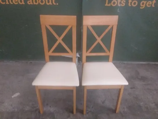 SET OF 2 OAK DINING CHAIRS (IVORY LEATHER SEAT PAD)