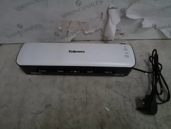 BOXED FELLOWES SOLA A4 LAMINATOR 