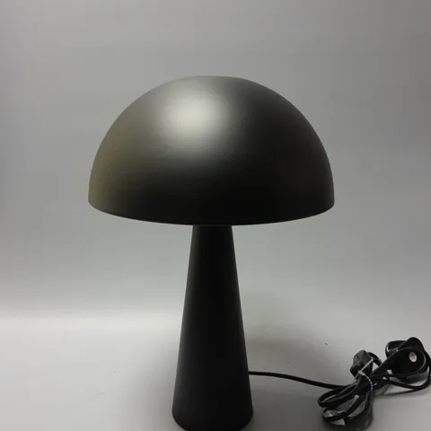 HALF DOME METAL SPUN TABLE LAMP