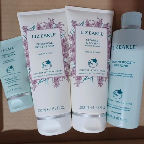 BOXED LIZ EARLE BOTANICAL BODY CARE SET