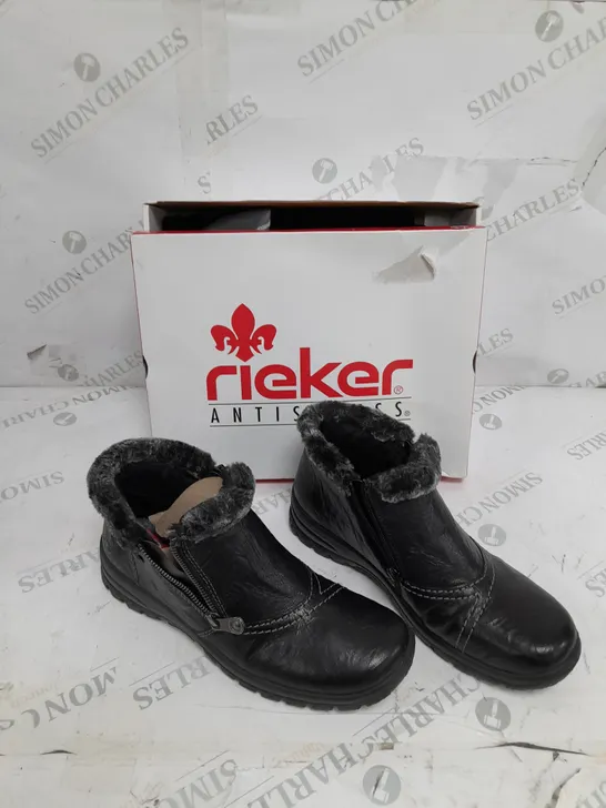 BOXED RIEKER ANKLE BOOTS WITH FUR CUFF, BLACK - SIZE 6