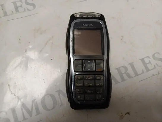 NOKIA 3220 PHONE