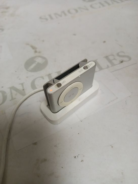 APPLE 2ND GENERATION IPOD SHUFFLE