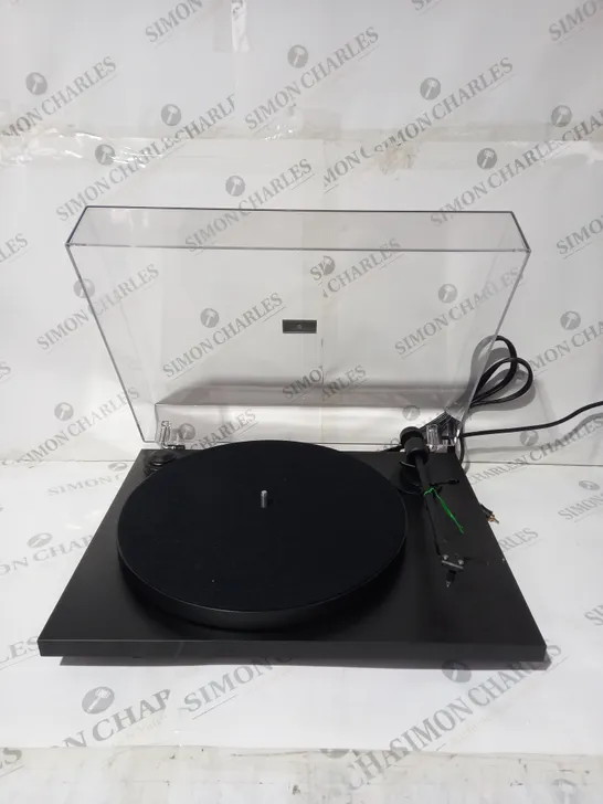 BOXED PROJECT PRIMARY E TURNTABLE - BLACK