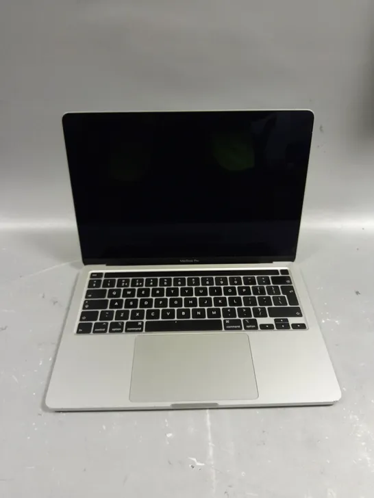 APPLE MACBOOK PRO - A2251