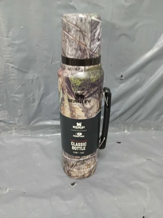 STANLEY MOSSY OAK CLASSIC BOTTLE 1L