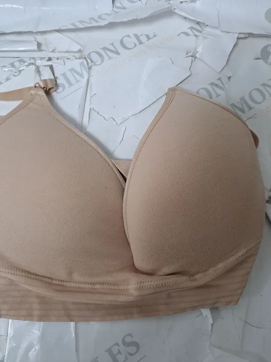 JOCKEY NATURAL BEAUTY SEAMFREE BRALETTE IN CREAM SIZE SMALL 