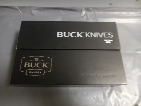 BUCK KNIVES FIXED HUNTER KNIFE