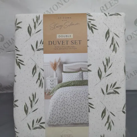 STACEY SOLOMON GREEN OLIVE LEAF REVERSIBLE BRUSHED COTTON DUVET SET - DOUBLE