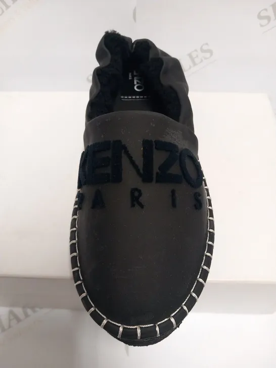 BOXED PAIR OF KENZO SLIPPER BLACK SIZE 37