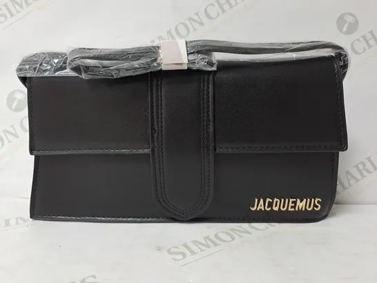 JACQUEMUS BLACK CLUTCH BAG 