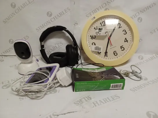 LOT TO CONTAIN 5 X ASSORTED TECH PRODUCTS, INCLUDES CLOCK, HEADSET, EARPHONES, BABY MONITORING EQUIPMENT ETC