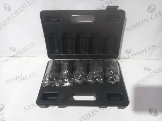 UNBRANDED 5 PIECE SOCKET SET 