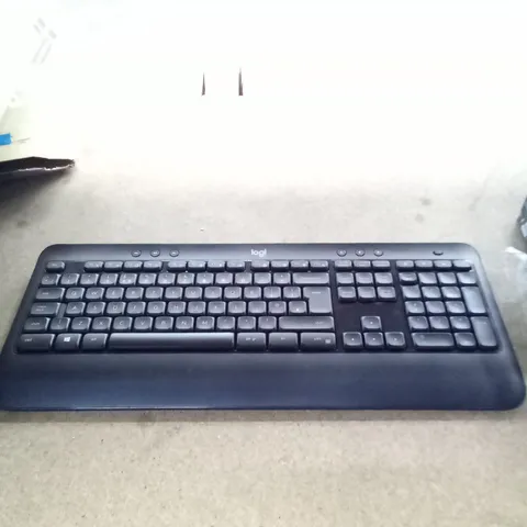 LOGITECH K540 WIRELESS KEYBOARD