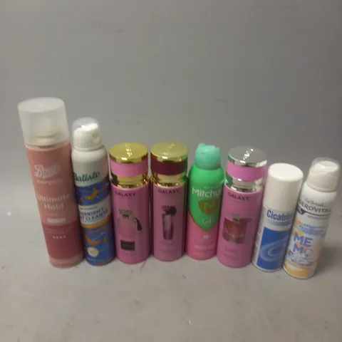 APPROXIMATELY 12 ASSORTED AEROSOLS TO INCLUDE WOMEN POWDER FRESH, BOOTS ULTIMATE HOLD, AND GALAXY MIDNIGHT ETC. 