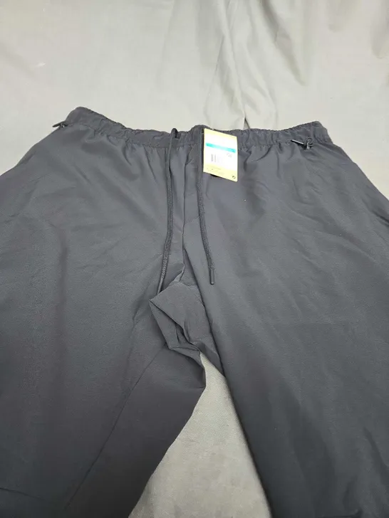 NIKE WOVEN BLACK PANTS - XL