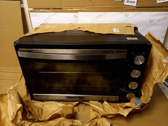 GEEPAS 48L MINI OVEN AND GRILL