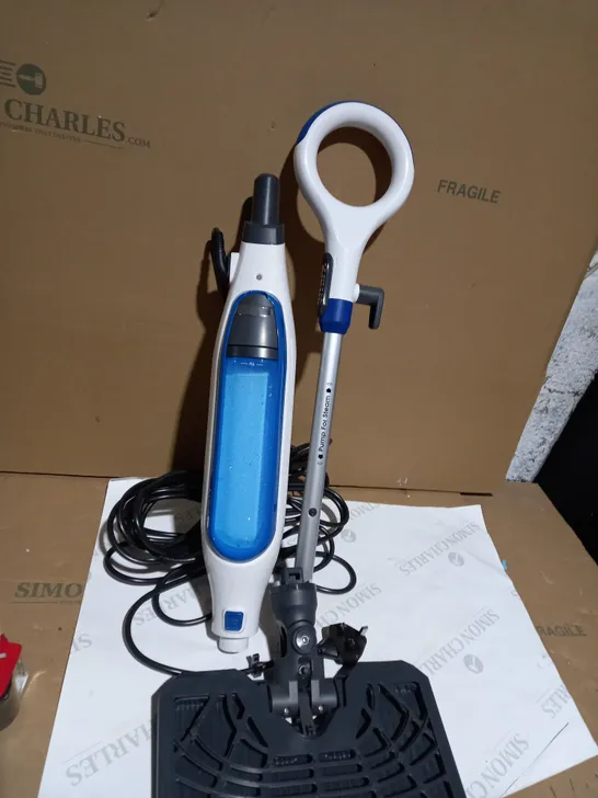 SHARK KLIK AND FLIP STEAM MOP