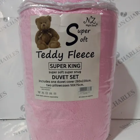 NIGHTZONE SUPER SOFT TEDDY FLEECE DUVET SET IN PINK - SUPER KING SIZE