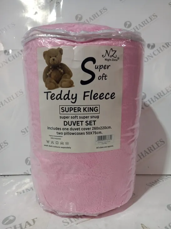 NIGHTZONE SUPER SOFT TEDDY FLEECE DUVET SET IN PINK - SUPER KING SIZE