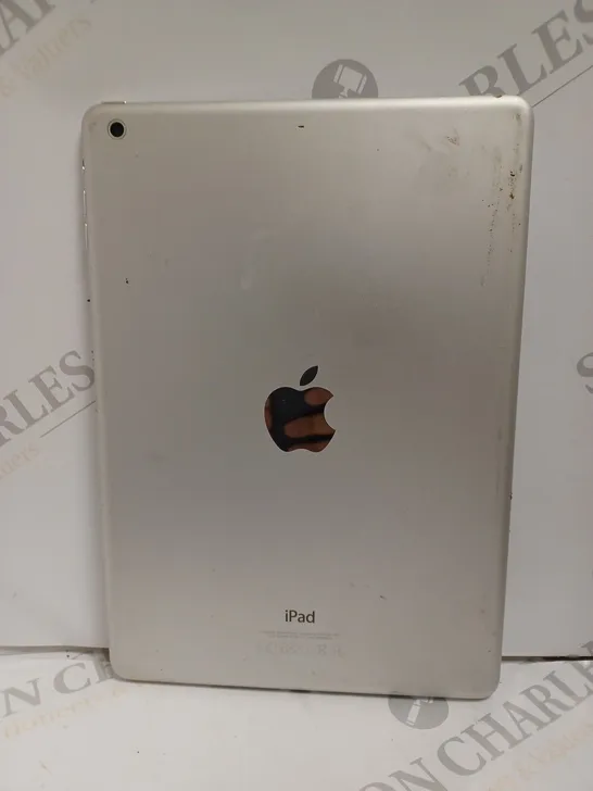 APPLE IPAD MODEL A1474 SILVER