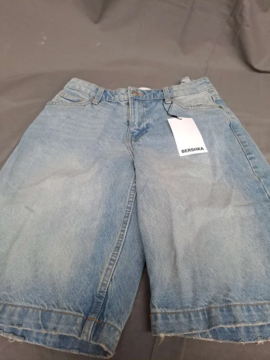 BERSHKA JORTS IN WASHED BLUE - EUR 34