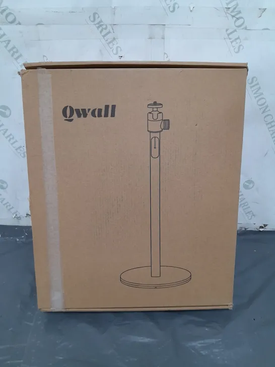 BOXED QWALL FLOOR STAND IN SILVER COLOUR FOR PROJECTOR