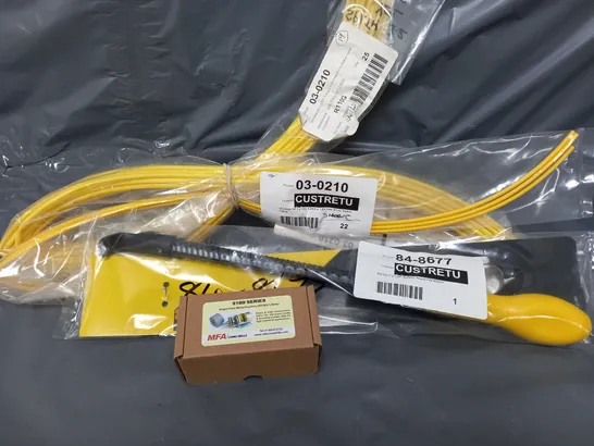 APPROXIMATELY 12 ASSORTED ITEMS TO INCLUDE STANLEY ROUND FILE, SHRINKTEK 3.2mm x 1.2m HEAT SHRINK SLEEVE YELLOW, MFA 918D SERIES SINGLE RATIO MORO/GEARBOX, ETC