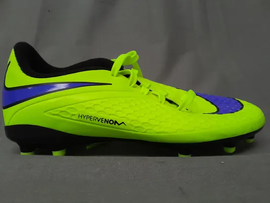 PAIR OF NIKE HYPERVENOM KID'S FOOTBALL BOOTS IN HIGHLIGHTER YELLOW/BLUE UK SIZE 2.5