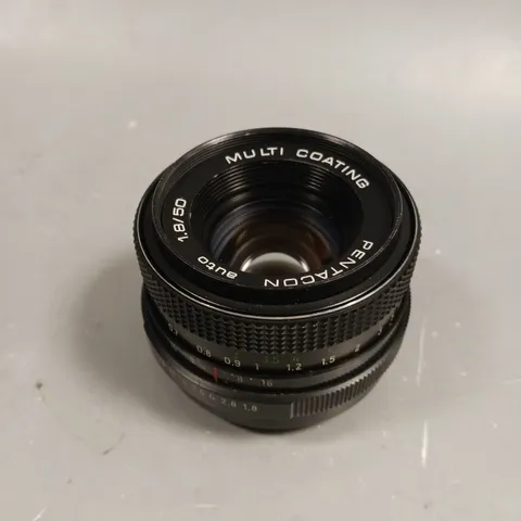 PENTACON AUTO 1.8/50 MULTI COATING LENS 