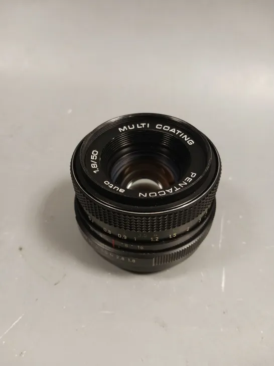 PENTACON AUTO 1.8/50 MULTI COATING LENS 