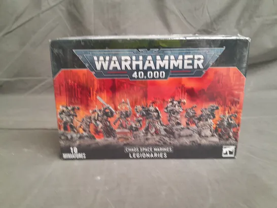 BOXED AND SEALED WARHAMMER 40,000 CHAOS SPACE MARINES - LEGION ARIES - 10 MINIATURES