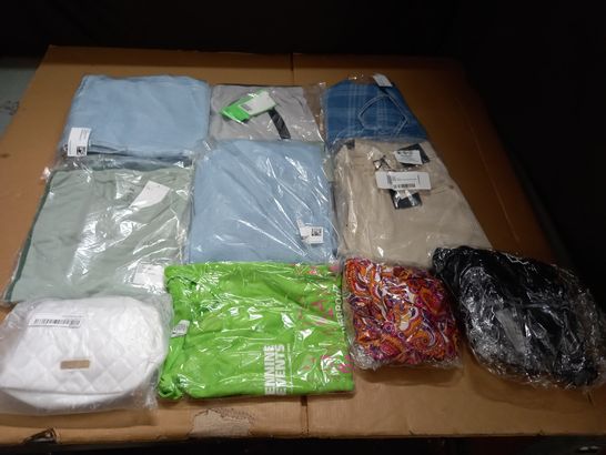 LARGE QUANTITY OF ASSORTED BAGGED CLOTHING ITEMS PULL & BEAR, H&M AND BOOHOO