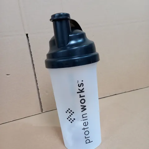 PROTEIN WORKS PROTEIN SHAKER 