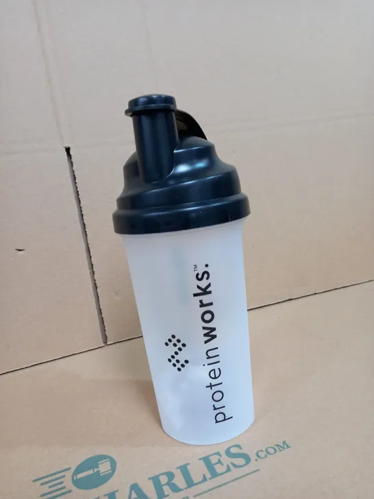 PROTEIN WORKS PROTEIN SHAKER 