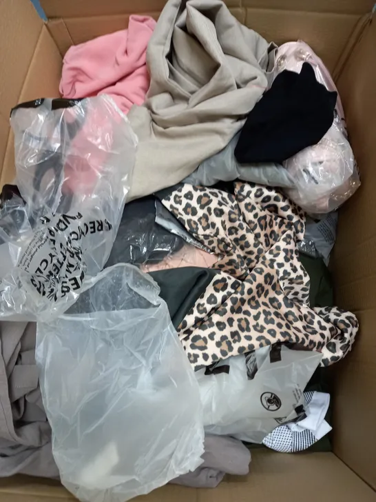 BOX OF APPROXIMATELY 22 ASSORTED CLOTHING ITEMS TO INCUDE - SOCKS , BAG , TROUSERS ETC