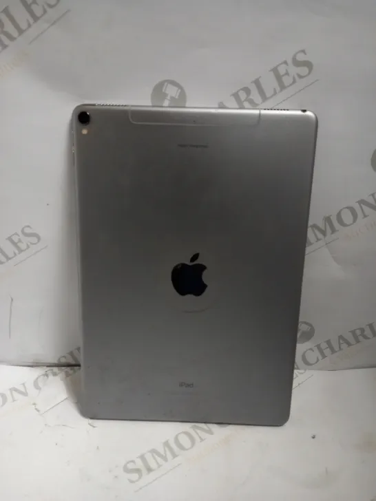 APPLE IPAD MODEL: A1709