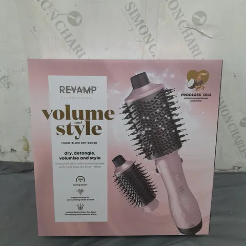 REVAMP VOLUME AND STYLE 1200W BLOW DRY BRUSH