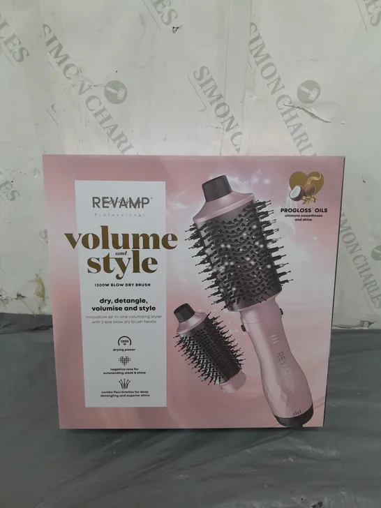 REVAMP VOLUME AND STYLE 1200W BLOW DRY BRUSH