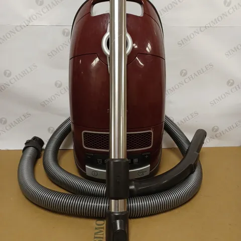 MIELE COMPLETE C3 PURE RED POWERLINE, BAGGED CYLINDER VACUUM CLEANER, CORDED