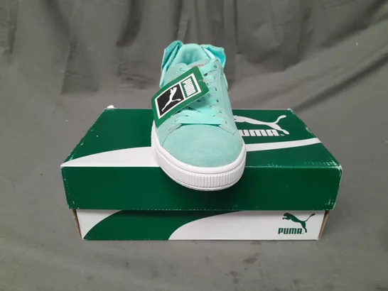 BOXED PAIR OF PUMA SUEDE BOW WOMENS SHOES IN ISLAND PARADISE UK SIZE 3.5