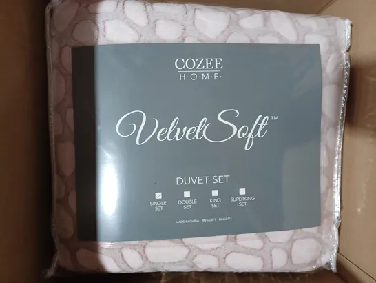 COZEE HOME PEBBLE TEXTURE VELVETSOFT DUVET SET SINGLE