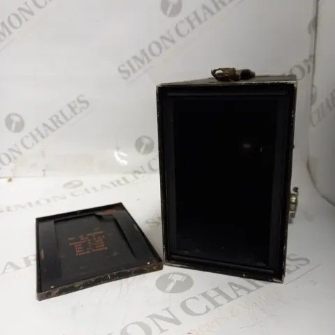 KODAK VINTAGE NO 2A BROWNIE FLIP CAMERA MOD C