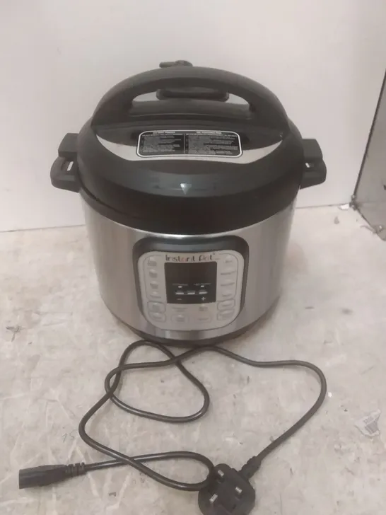 INSTANT POT DUO SMART PRESSURE COOKER