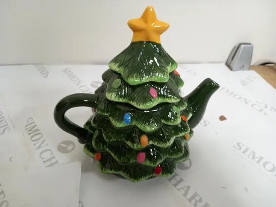 MR NOST TREE TEAPOT 