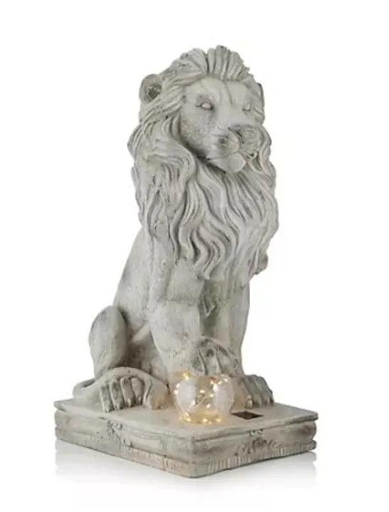 MY GARDEN STORIES LION SCULPTURE