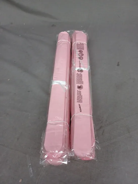 LARGE QUANTITY OF TISSUE PAPER IN PINK