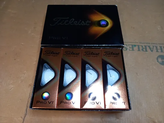 BOX OF 12 TITLEIST PRO V1 GOLF BALLS - WHITE