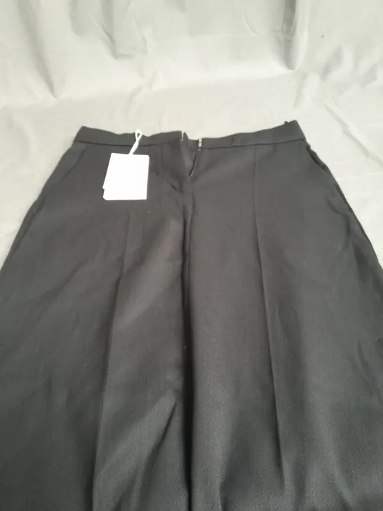 COS BLACK SKIRT - UK 6