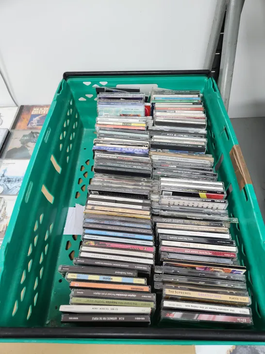 A VERY LARGE QUANTITY OF CDs FROM 80s / 90s /2000s